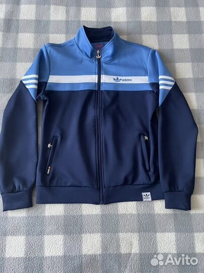 Спортивный костюм adidas