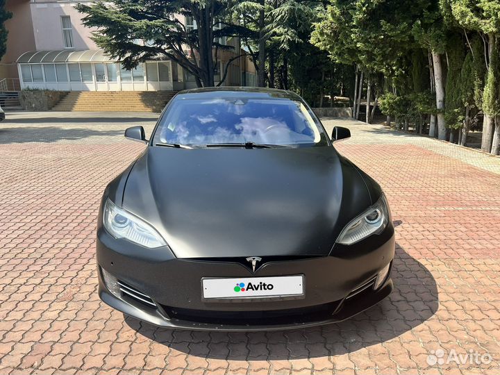 Tesla Model S AT, 2015, 68 000 км