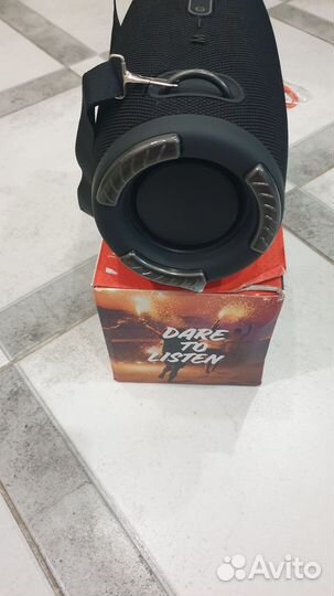 Блютуз колонка