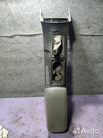 Подлокотник Mazda 6 GG 2006