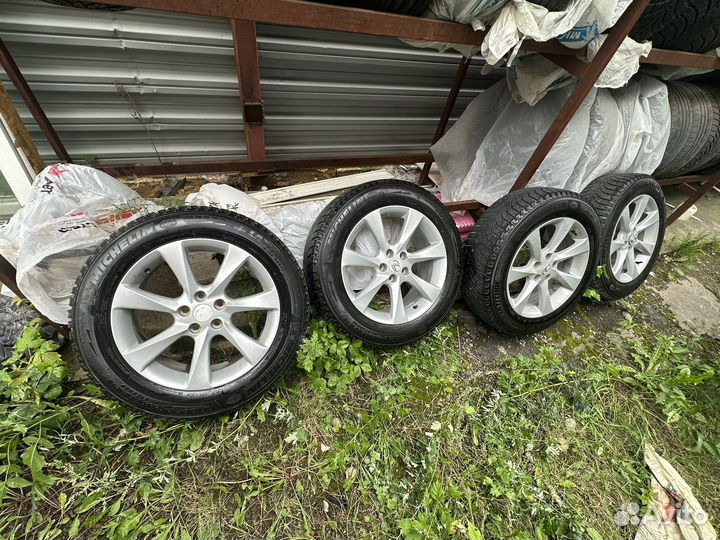 Michelin Latitude X-Ice North 235/60 R18