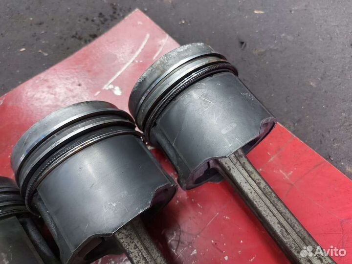 Поршень с шатуном для MAN L2000 468/1302