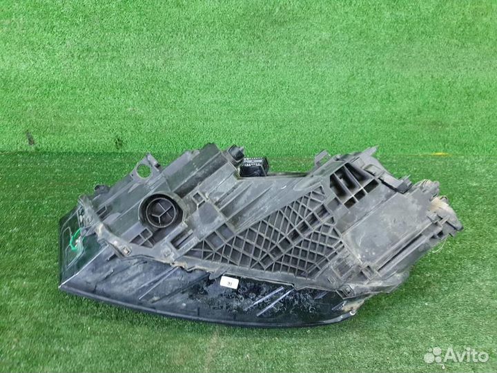 Фара правая Audi Q7/SQ7