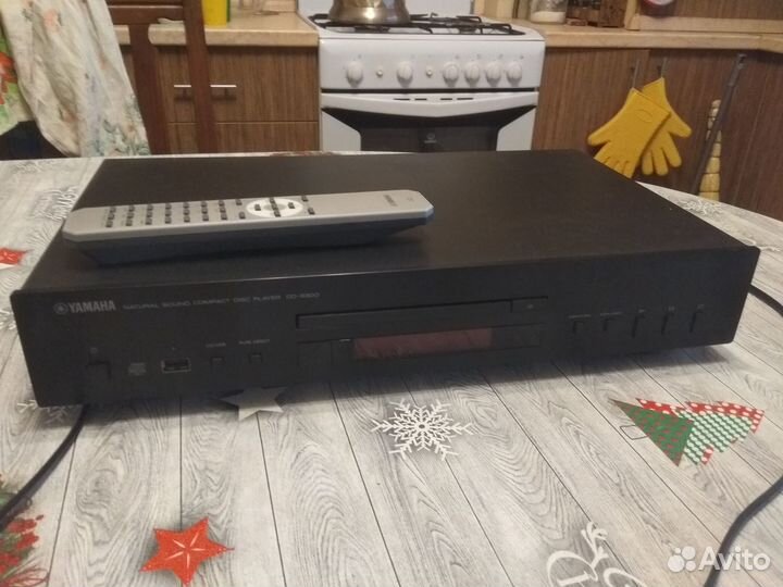 CD проигрователь yamaha cd-S300