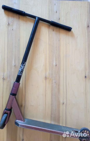 Трюковой самокат tech team duker 303