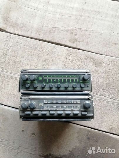 Радио приёмник Урал Авто 2 с блоком под батарейки