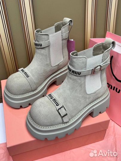 Зимние сапоги miu miu