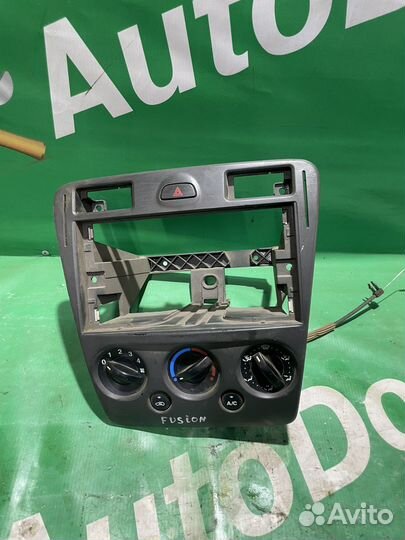 Блок управления печкой Ford Fusion 1