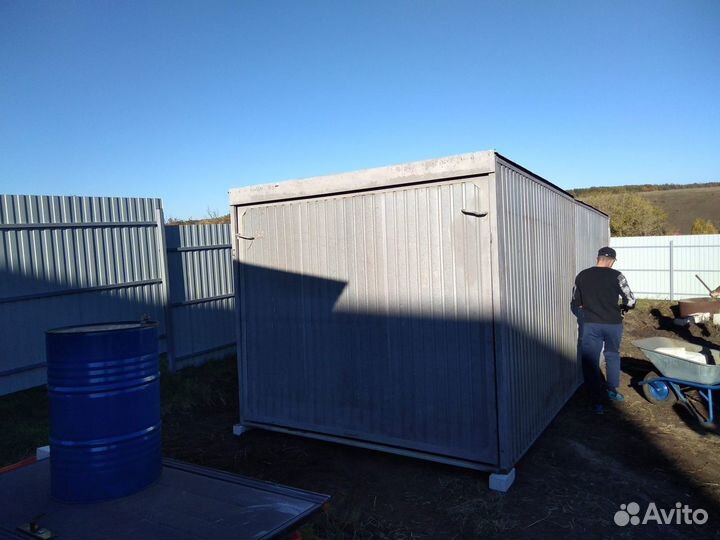 Гаражи новые пеналы ракушка м 7