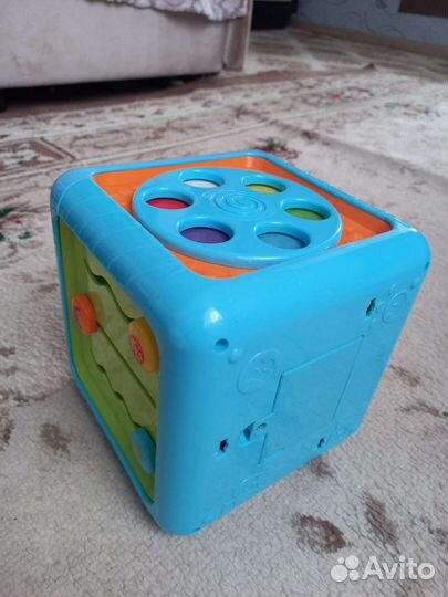 Продам музыкальный куб Baby Go