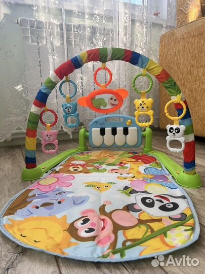 Развивающий коврик с пианино