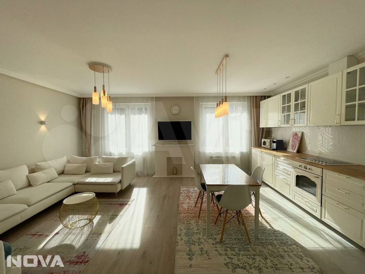 3-к. квартира, 93,1 м², 2/4 эт.