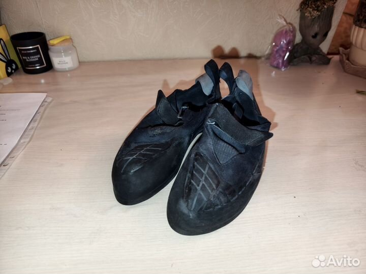 Скальные туфли Black Diamond Shadow