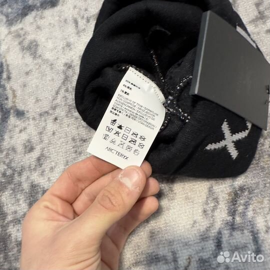 Шапка мужская arcteryx