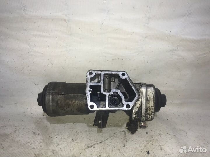 Корпус масленого фильтра Volkswagen Caddy