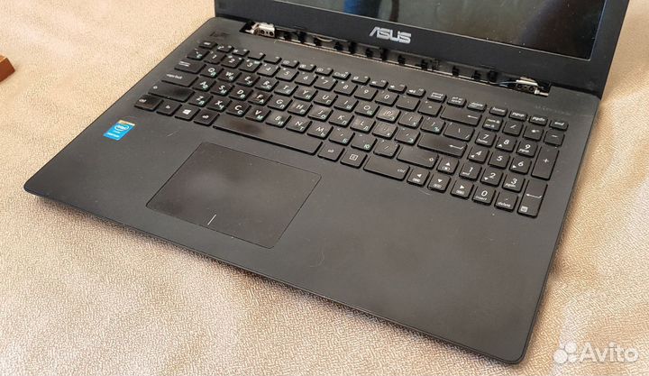 Ноутбук Asus X553ma