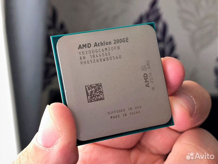 AMD Athlon 200GE