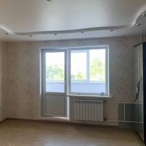 2-к. квартира, 68 м², 4/10 эт.