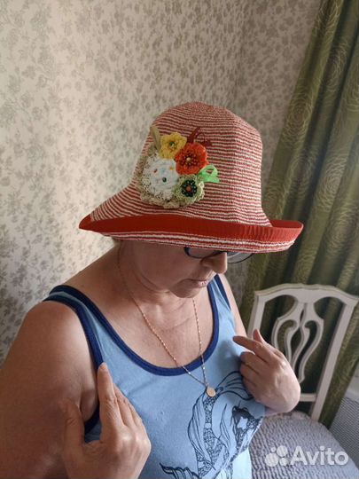 Брошь ручной работы