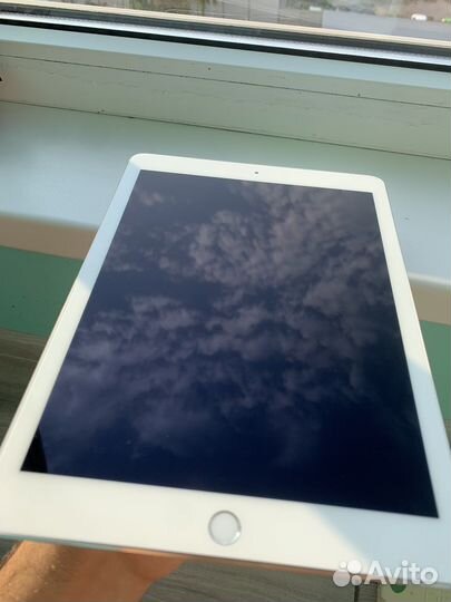 iPad pro 9.7 wifi 32gb