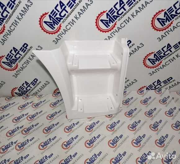 Щиток подножки Камаз 65115 Белый правый