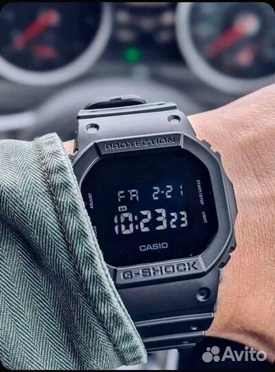 Противоударные часы Casio G-Shock DW-5600BB-1E