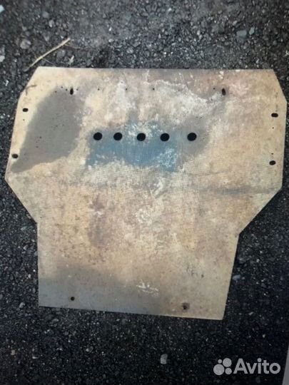 Защита картера двигателя Volkswagen Transporter T5