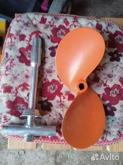 Грибной двухлопастной винт