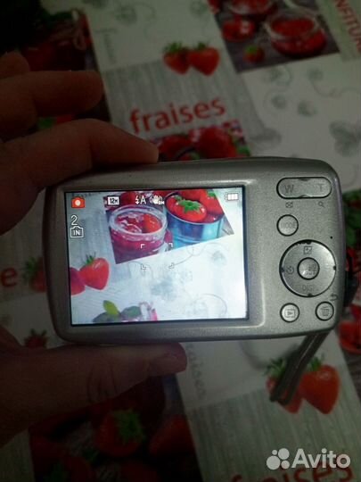 Компактный фотоаппарат lumix