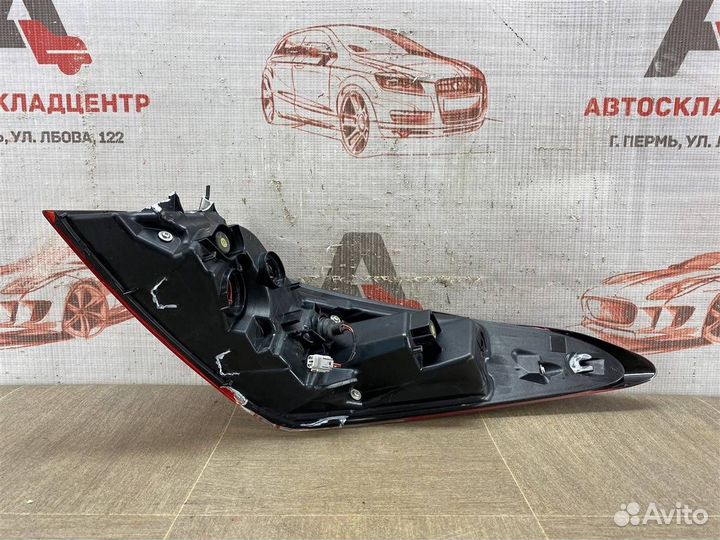 Фонарь левый Toyota Camry (Xv70) 2017-Н.в