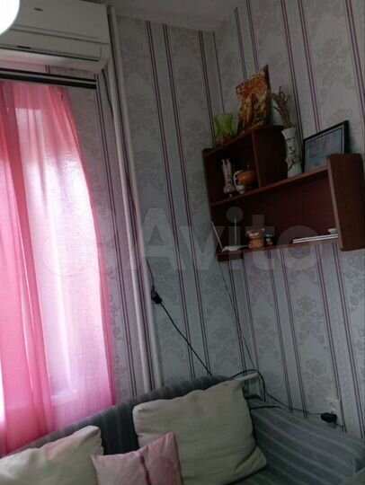 2-к. квартира, 60 м², 1/3 эт.