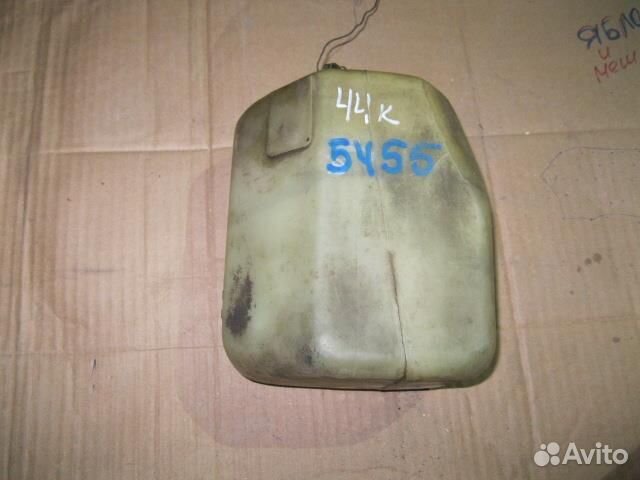 Бачок омывателя лобового стекла от Audi 100 /200