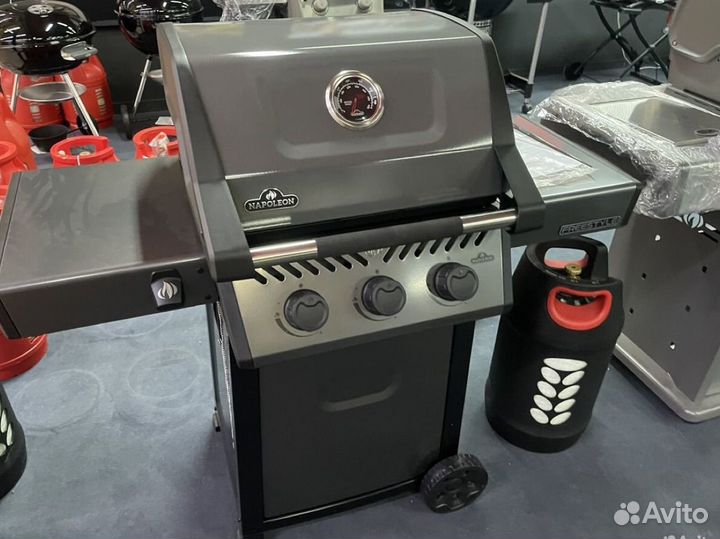 Гриль Napoleon Freestyle 365