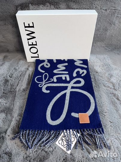 Шарф Loewe