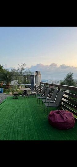 Дом 180 м² на участке 5 сот.