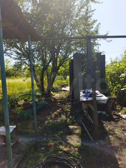 Дача 20 м² на участке 10 сот.