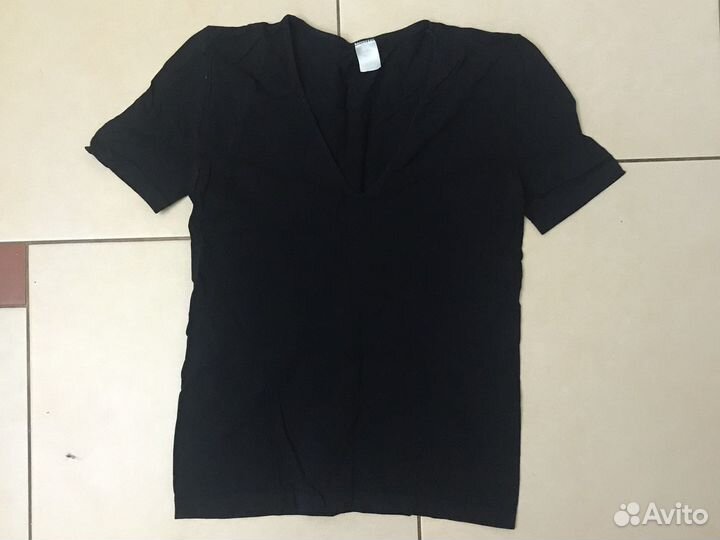 Платок черный и кофта черная