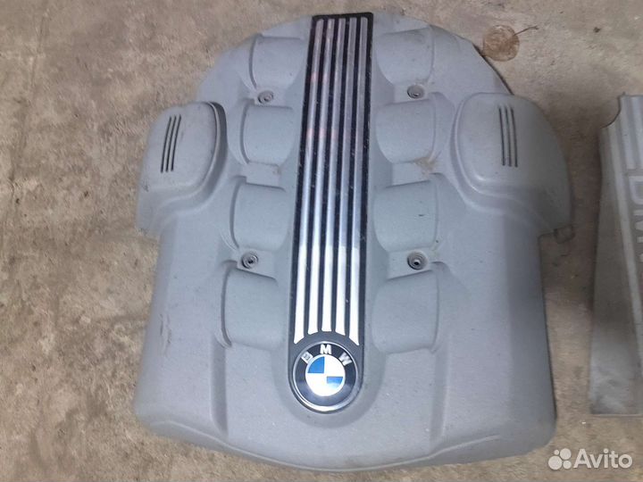 Крышка (кожух) двигателя декоративная Bmw E65 E66