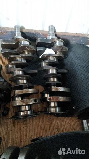 Коленвал Mitsubishi 3.8 л 6G75