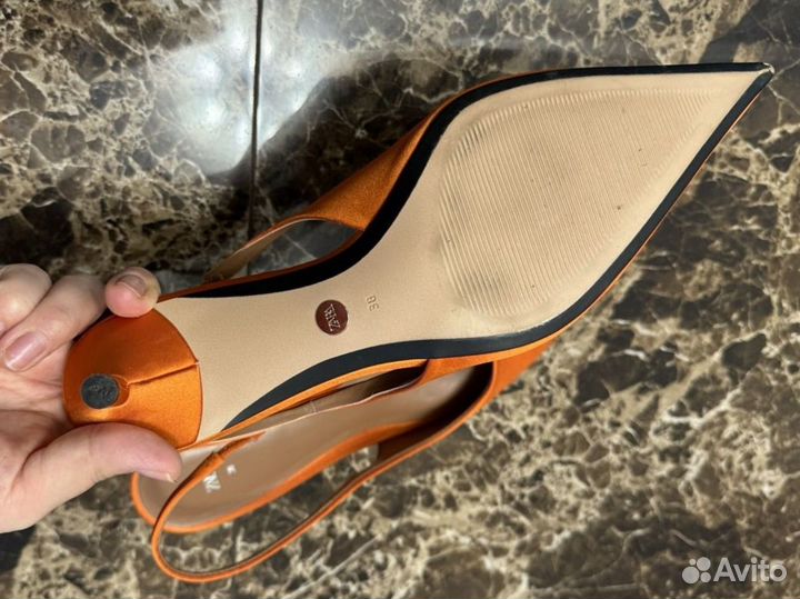 Туфли лодочки zara