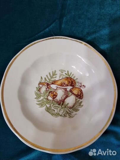 Тарелка глубокие СССР