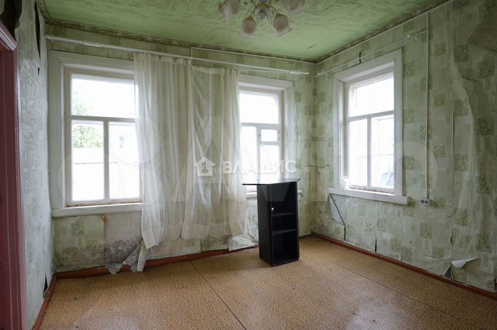 Дом 33,6 м² на участке 8,4 сот.