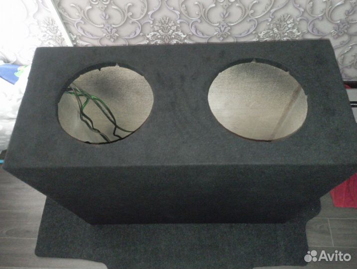 Короб под два 12-х сабвуфера