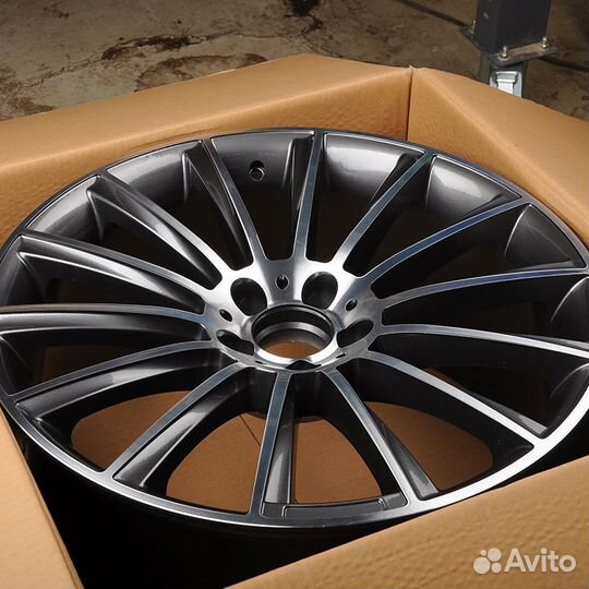 Диск литой Replica 836 R18 5*112 GMF