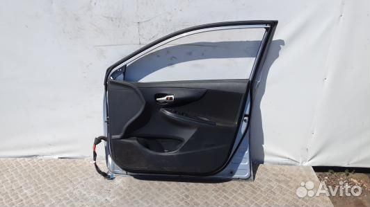 Дверь передняя правая toyota corolla E15 (NDN49E20