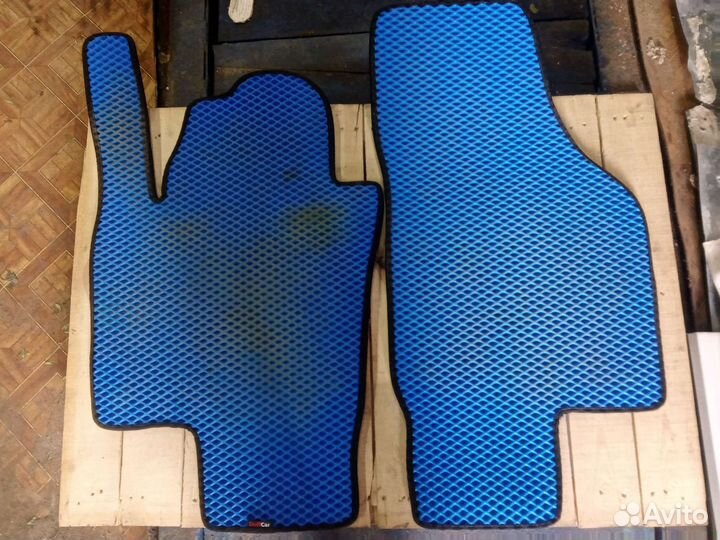 Коврики салона Тигуан 1