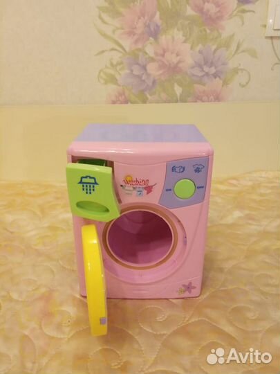 Игрушечная стиральная машинка