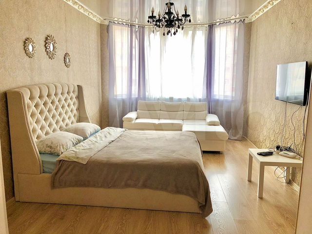 2-к. квартира, 70 м², 7/17 эт.