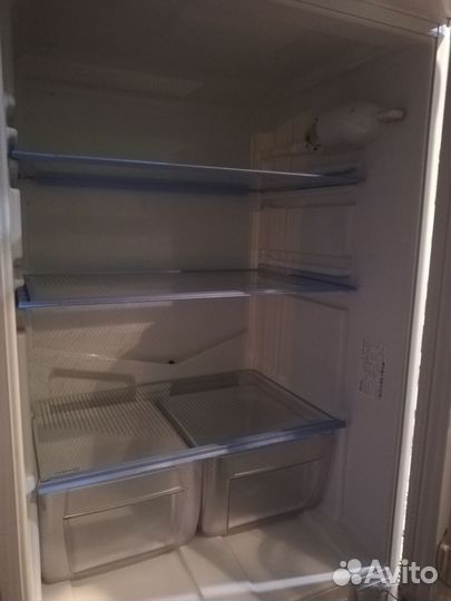 Холодильник на запчасти