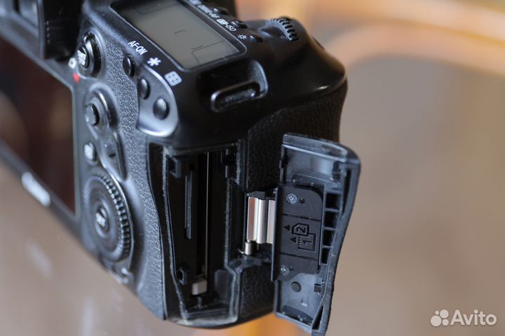 Canon eos 5D mark iv body